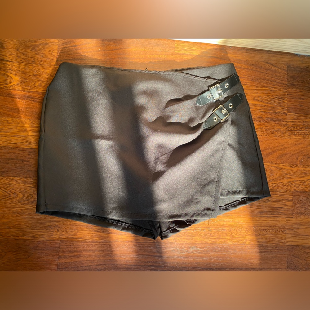 Windsor Skort size L